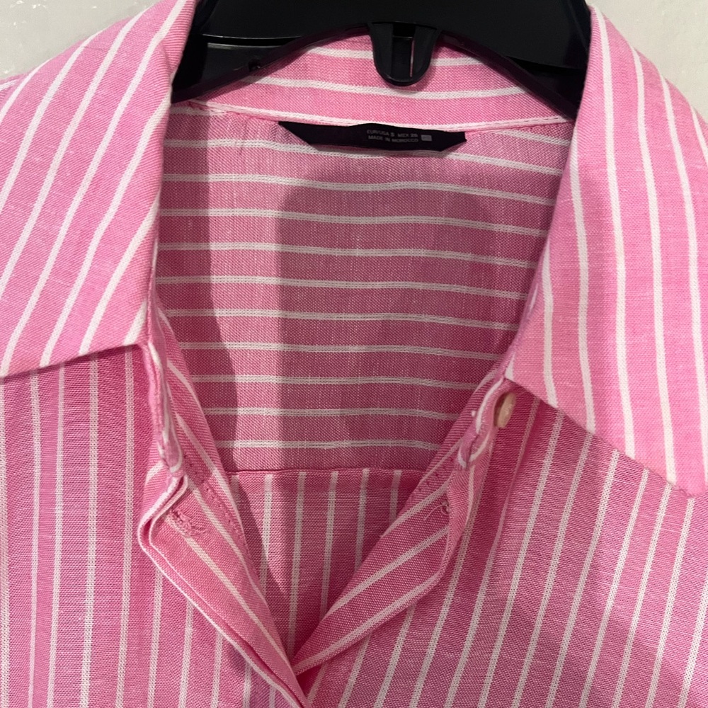 Zara Pink Striped Women’s Shirt. Preowned